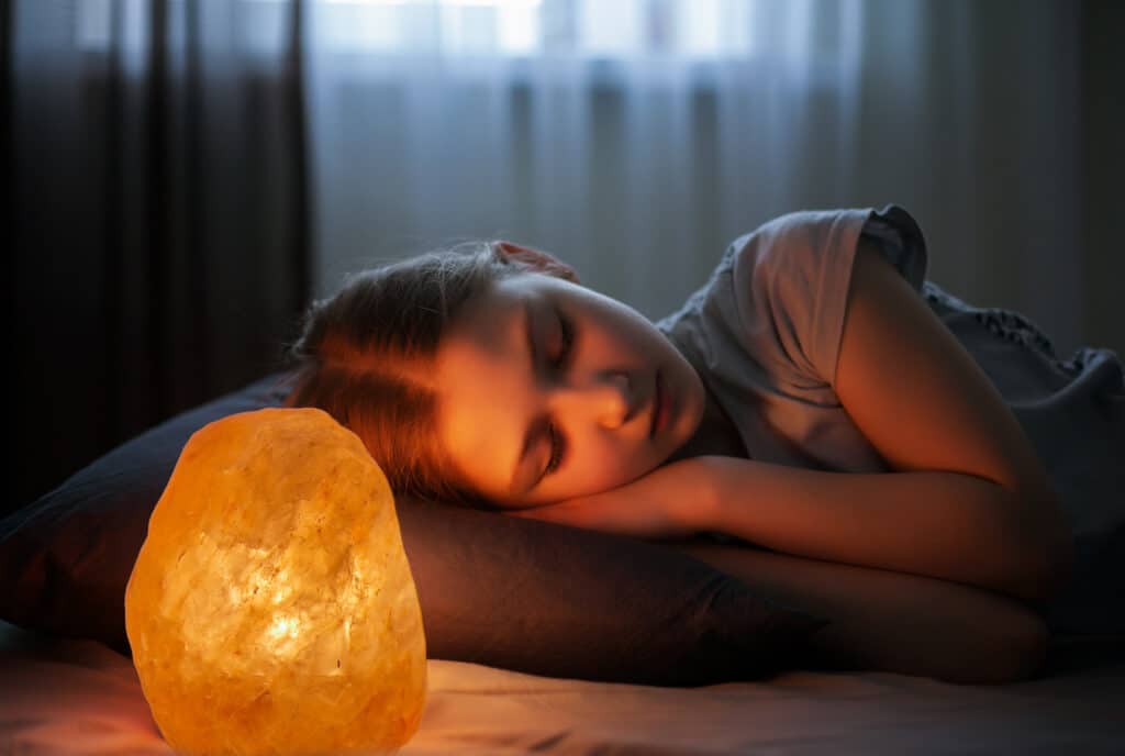 sleeping with rose quartz under pillow reddit